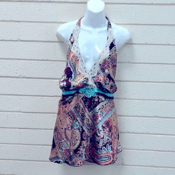 Torrid Halter Tie Top size 2 - Picture 8 of 8